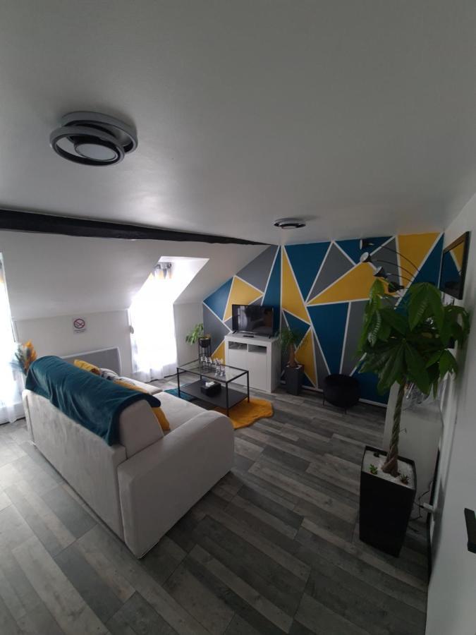 Un Appartement Qui A Du Chien Épernay Exterior foto